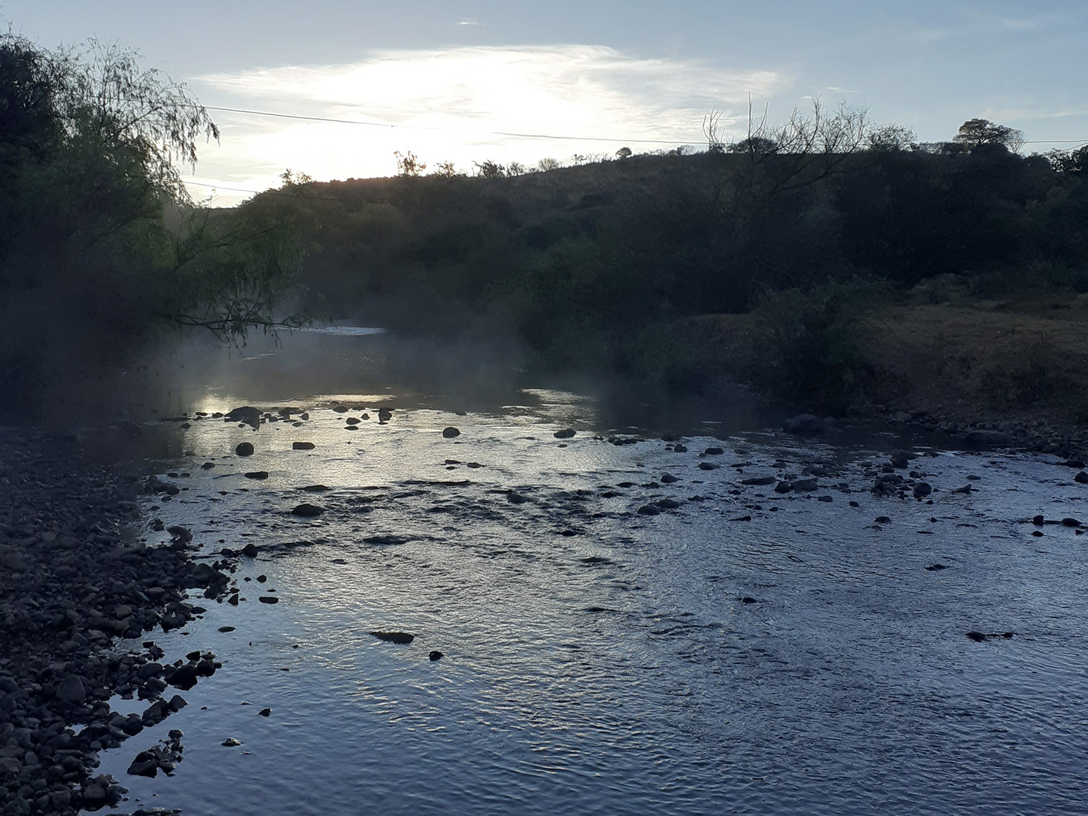 Atardecer en el río